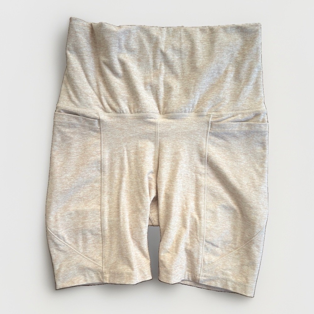 Calia Women's XS Beige High Rise Pocket Biker Shorts Athletic Yoga